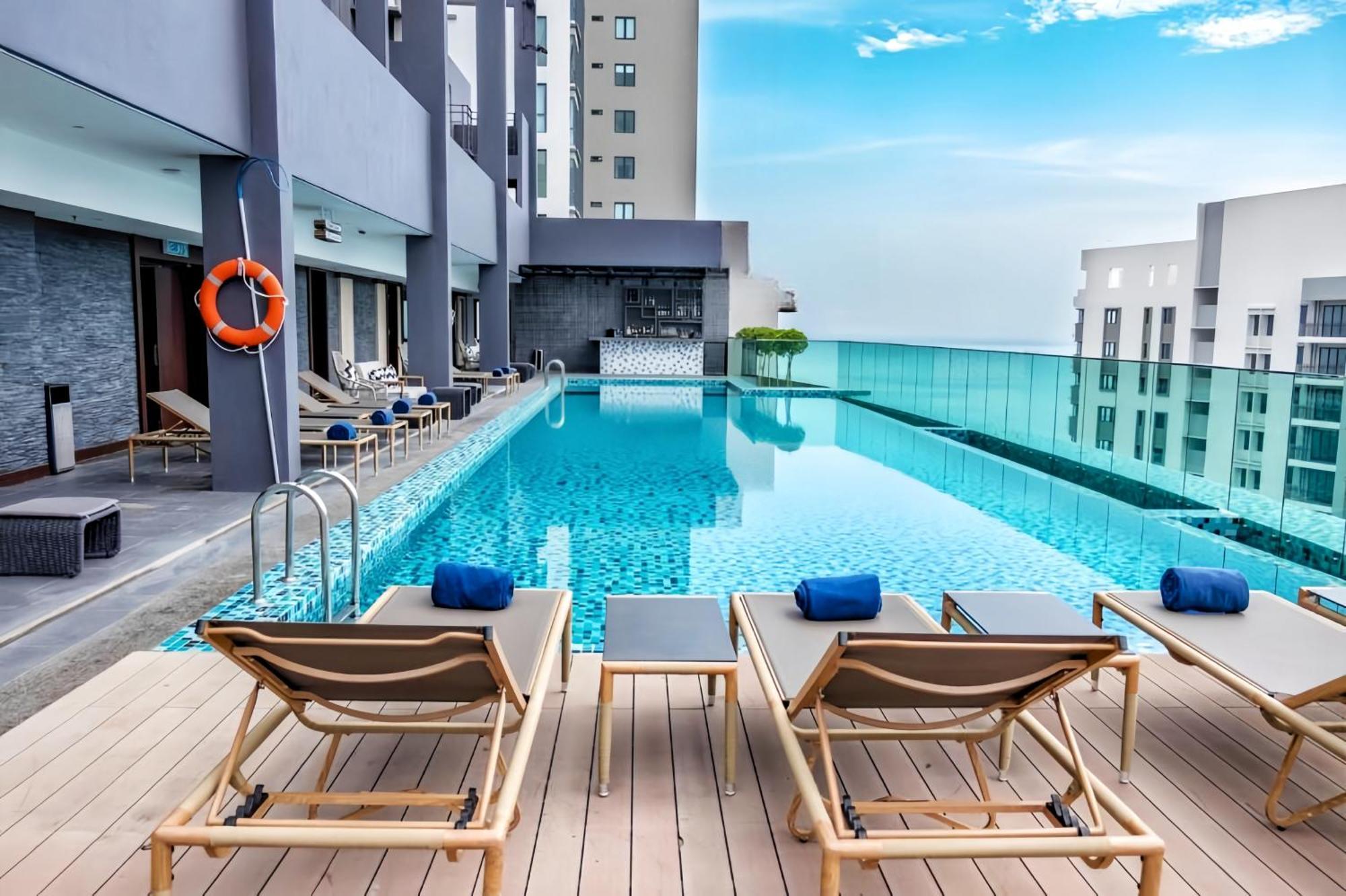Jazz Service Suites Penang George Town Exterior photo